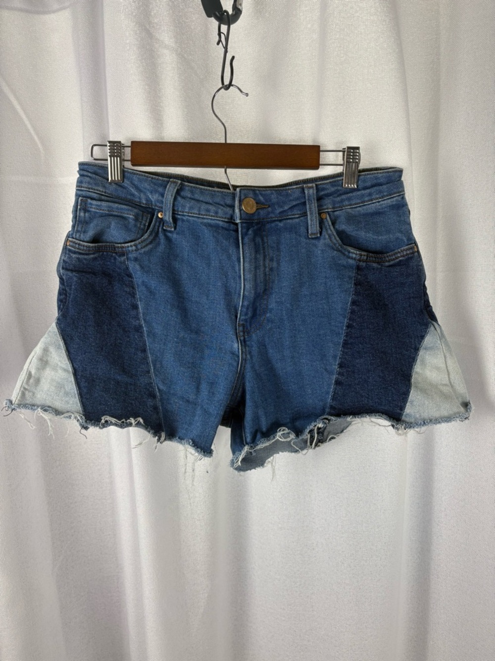Kut from the Kloth - High Rise Jane Shorts - Size 8